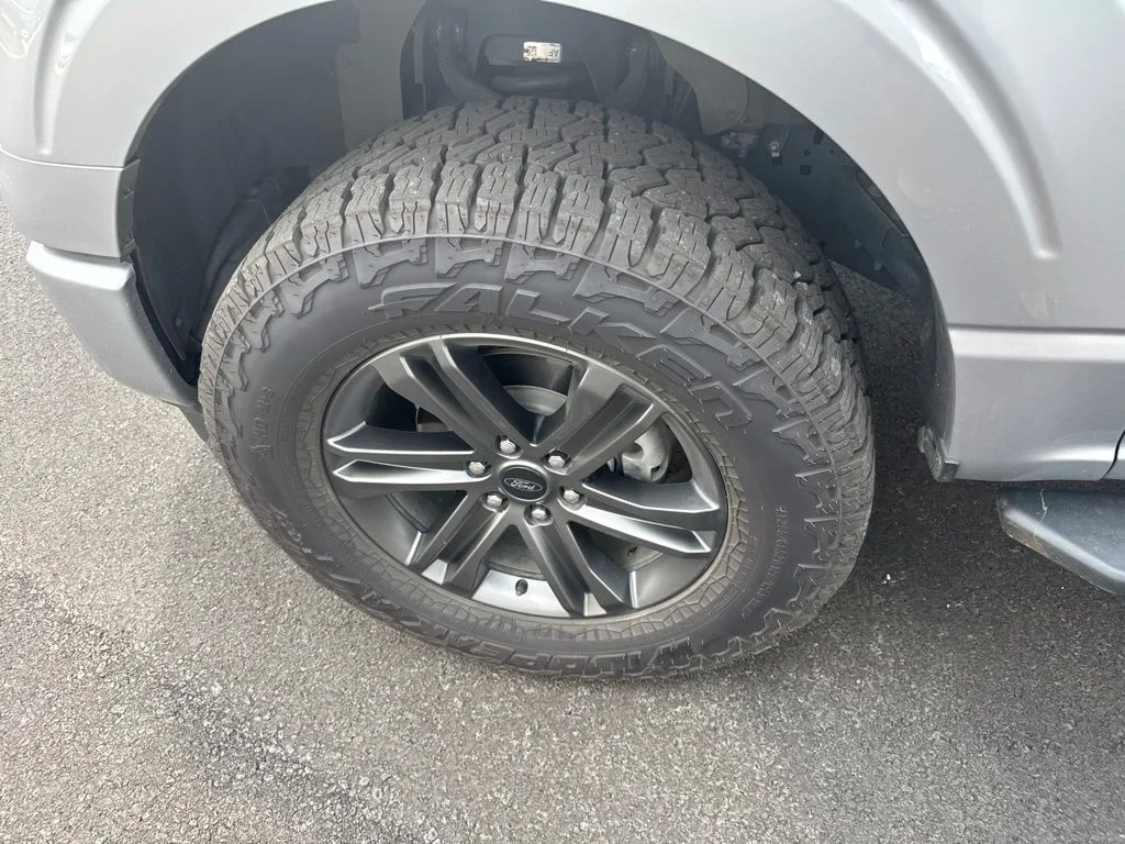 Used 2022 Silver Ford XLT image 21