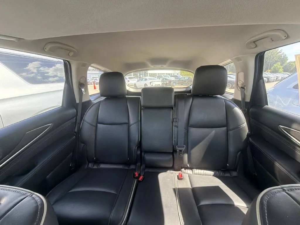 Used 2019 Black INFINITI PURE image 25