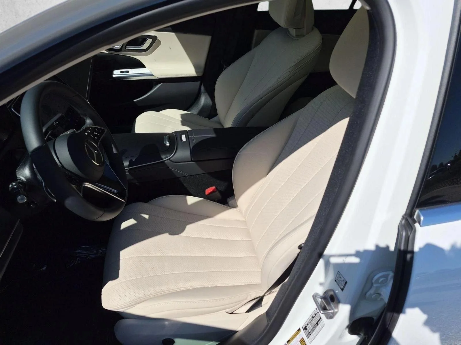 Used 2026 Polar White Mercedes-Benz E 350 image 17