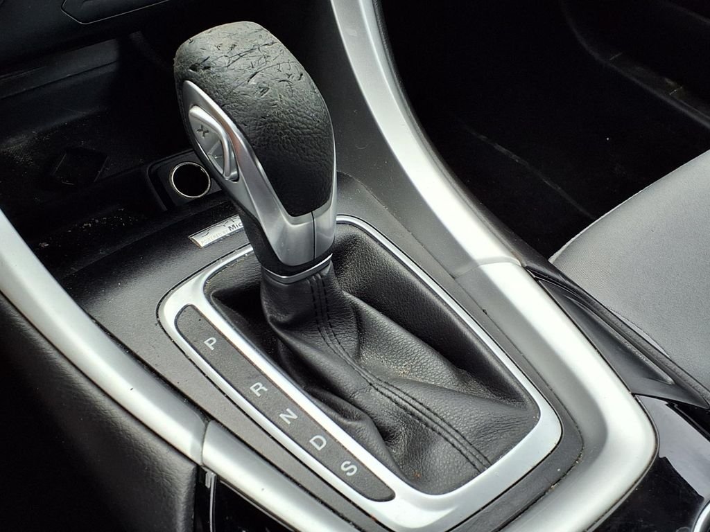 Used 2014 Orange Ford S image 18