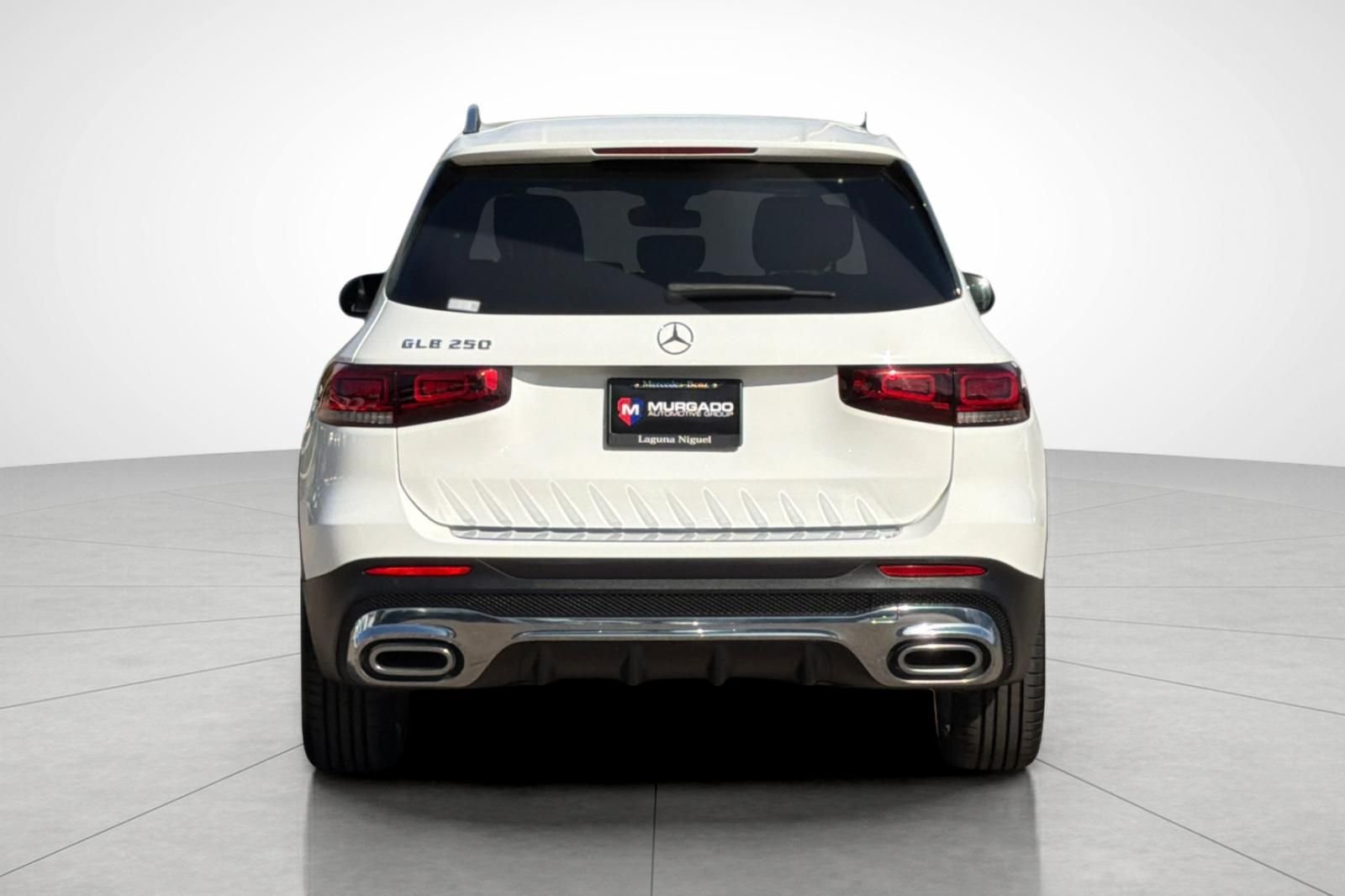 Certified Used 2022 White Mercedes-Benz GLB 250 image 7