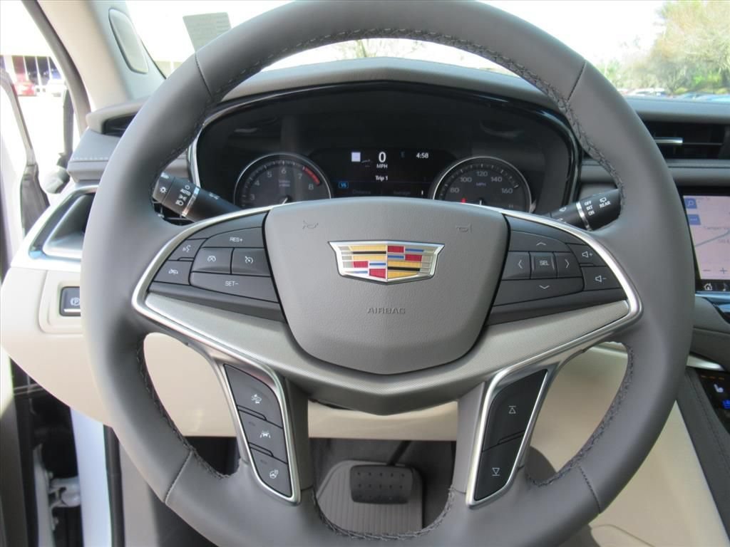 New 2026 Crystal White Tricoat Cadillac Premium Luxury image 24