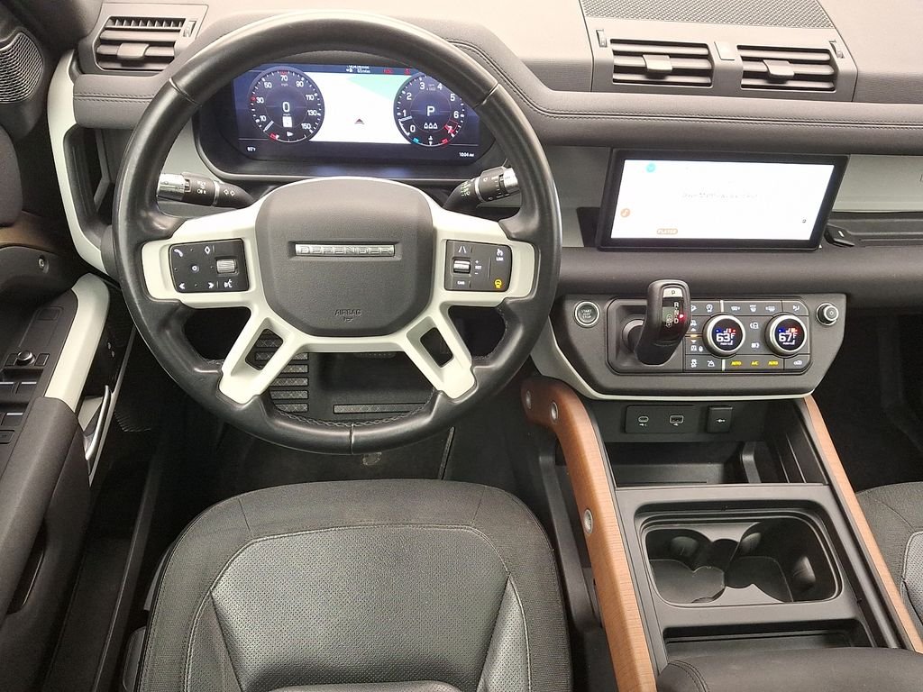 Used 2021 Gondwana Stone Metallic Land Rover S image 12