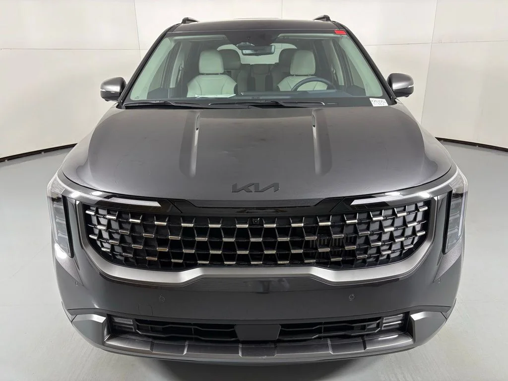 New 2026 Gray Kia SX Prestige image 3