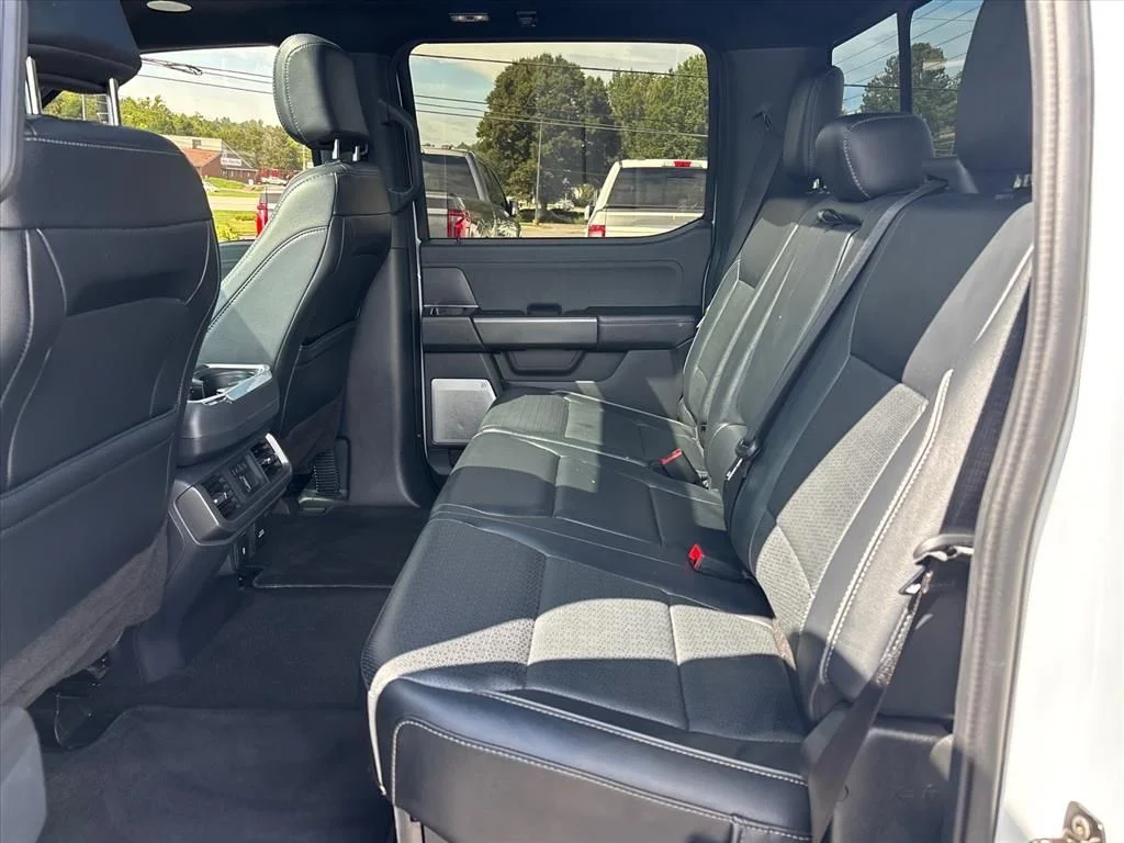 Used 2024 Gray Ford Lariat image 17