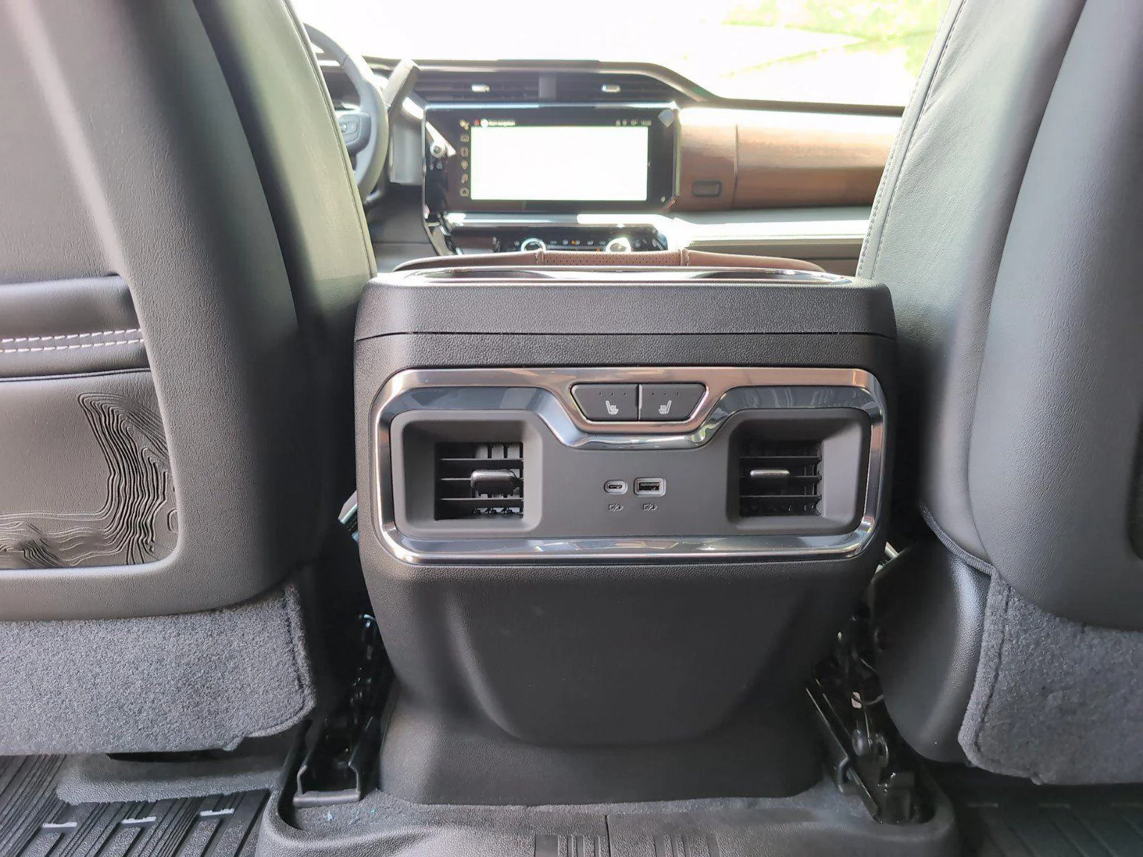 New 2026 Sterling Metallic GMC Denali Ultimate image 35