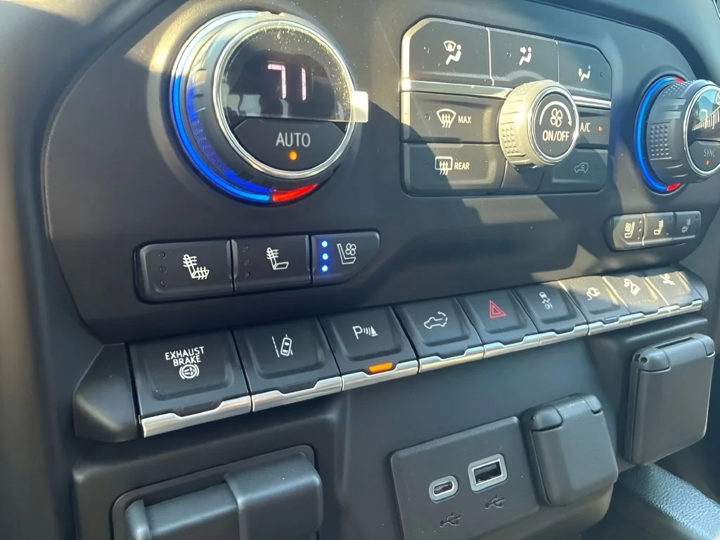 Used 2022 SUMMIT WHITE Chevrolet LTZ image 23