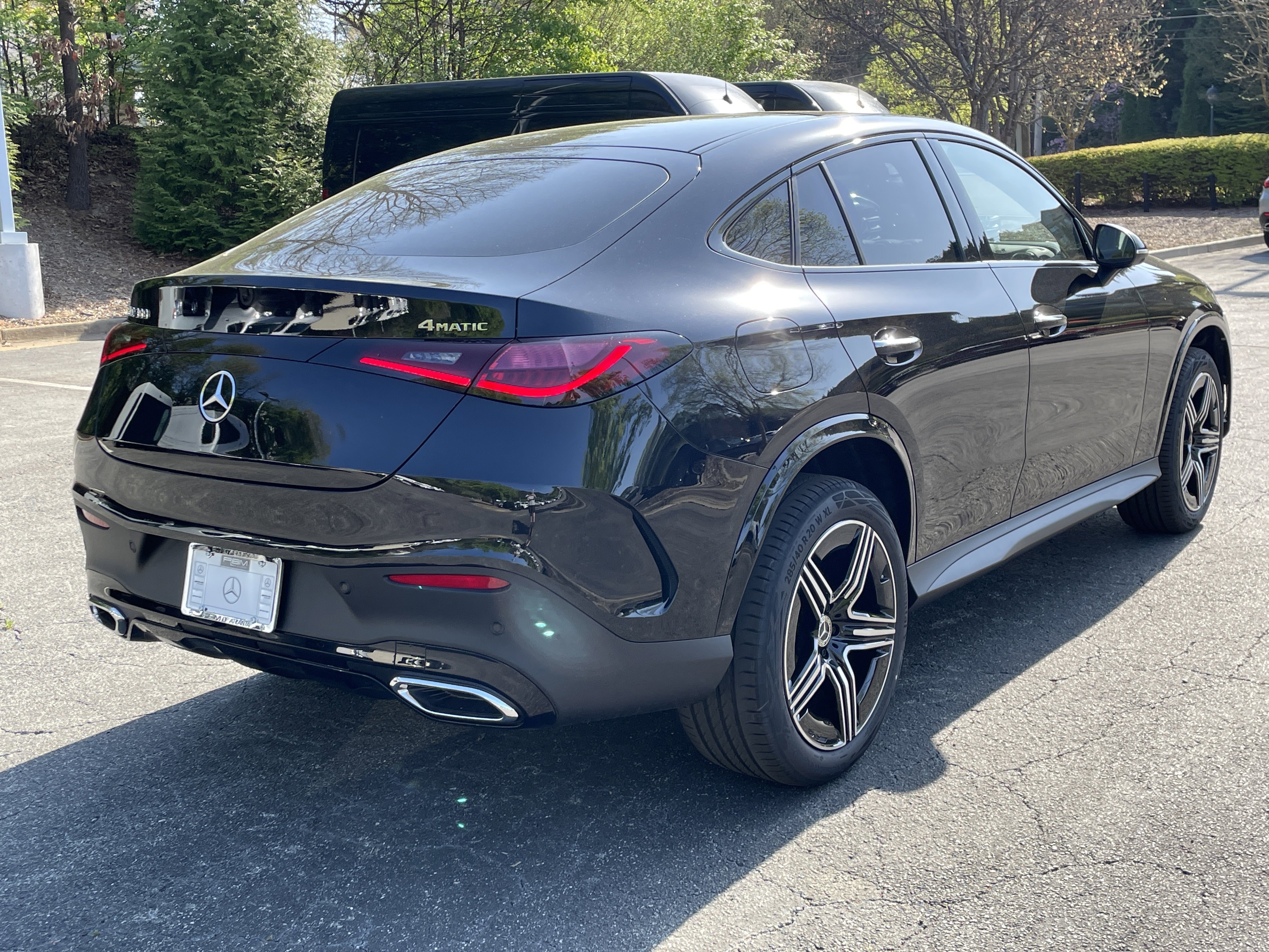 New 2026 Obsidian Black Metallic Mercedes-Benz GLC 300 4MATIC® Coupe image 6