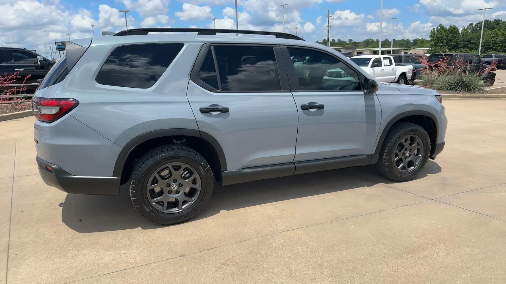 Used 2024 Modern Steel Metallic Honda TrailSport image 9