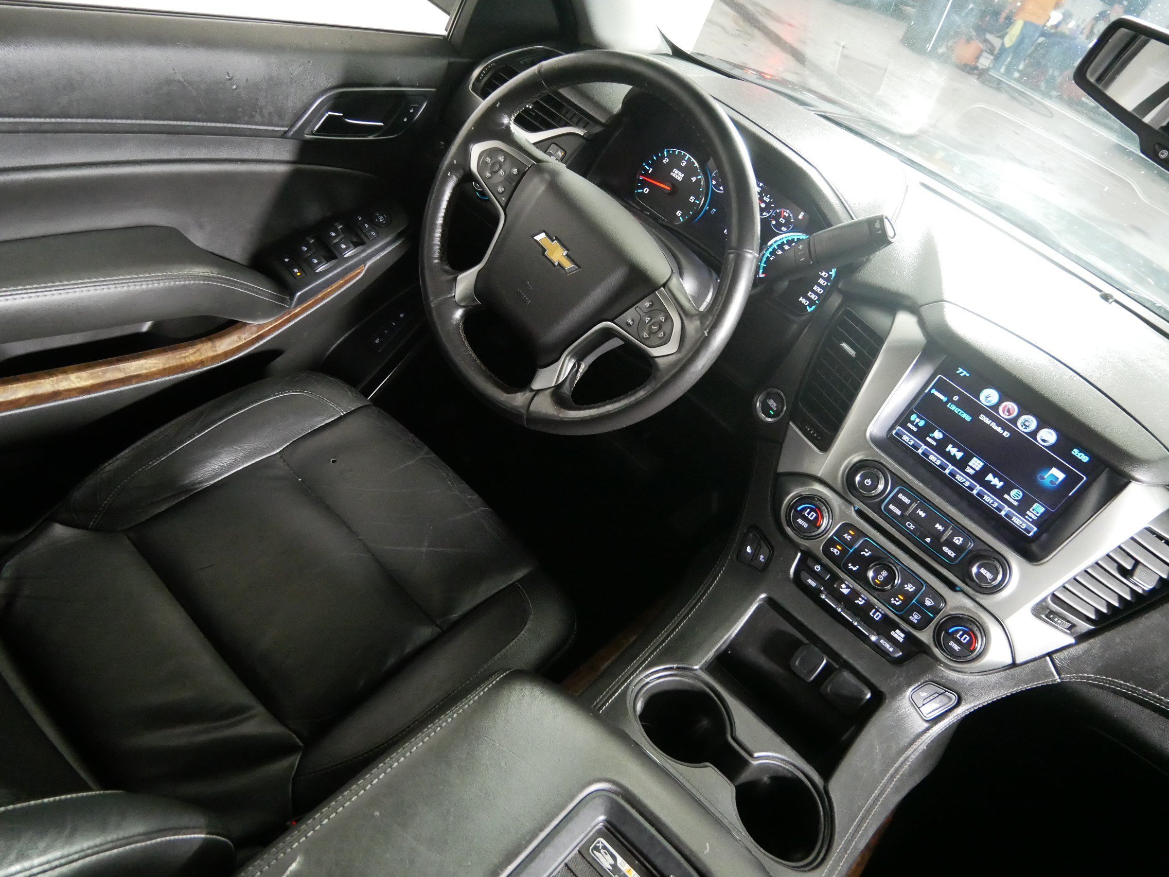 Used 2017 Black Chevrolet LT image 9