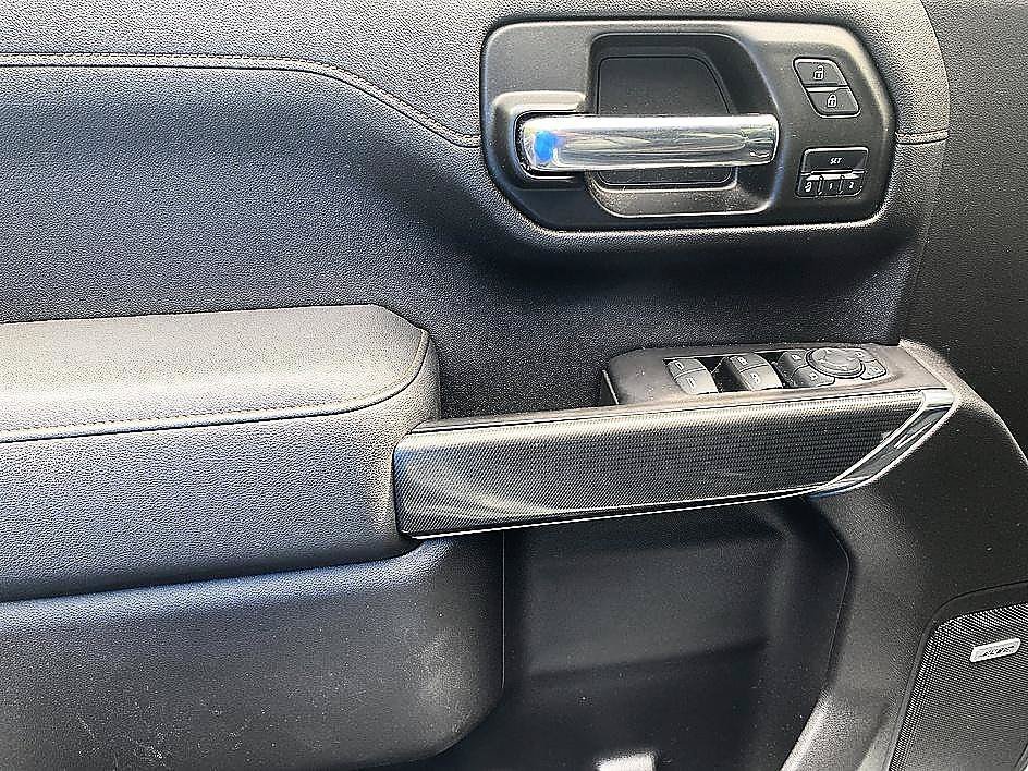 Used 2020 Summit White GMC AT4 image 7