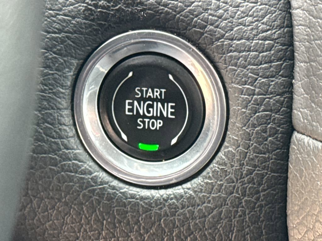 2021 GMC Yukon Denali - Photo 30