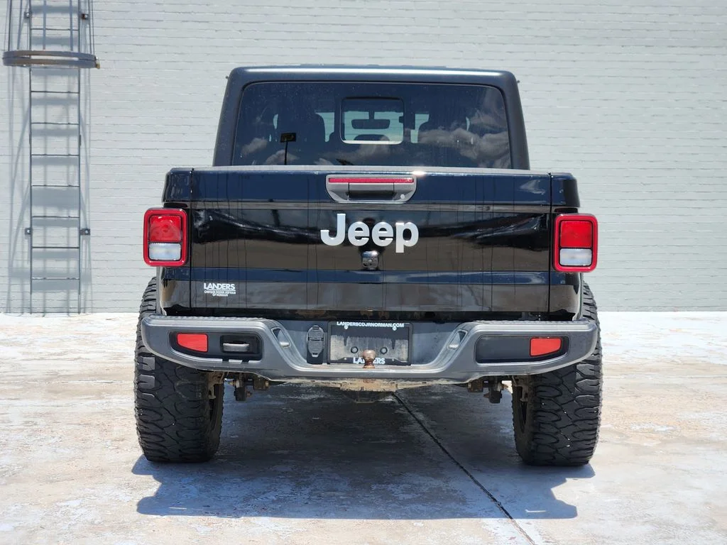 Used 2020 Black Clearcoat Jeep Overland image 7