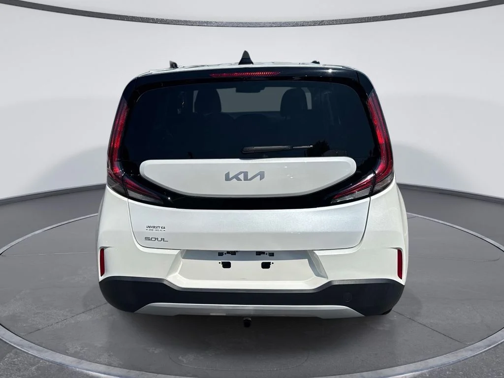 Used 2023 White Kia LX image 6