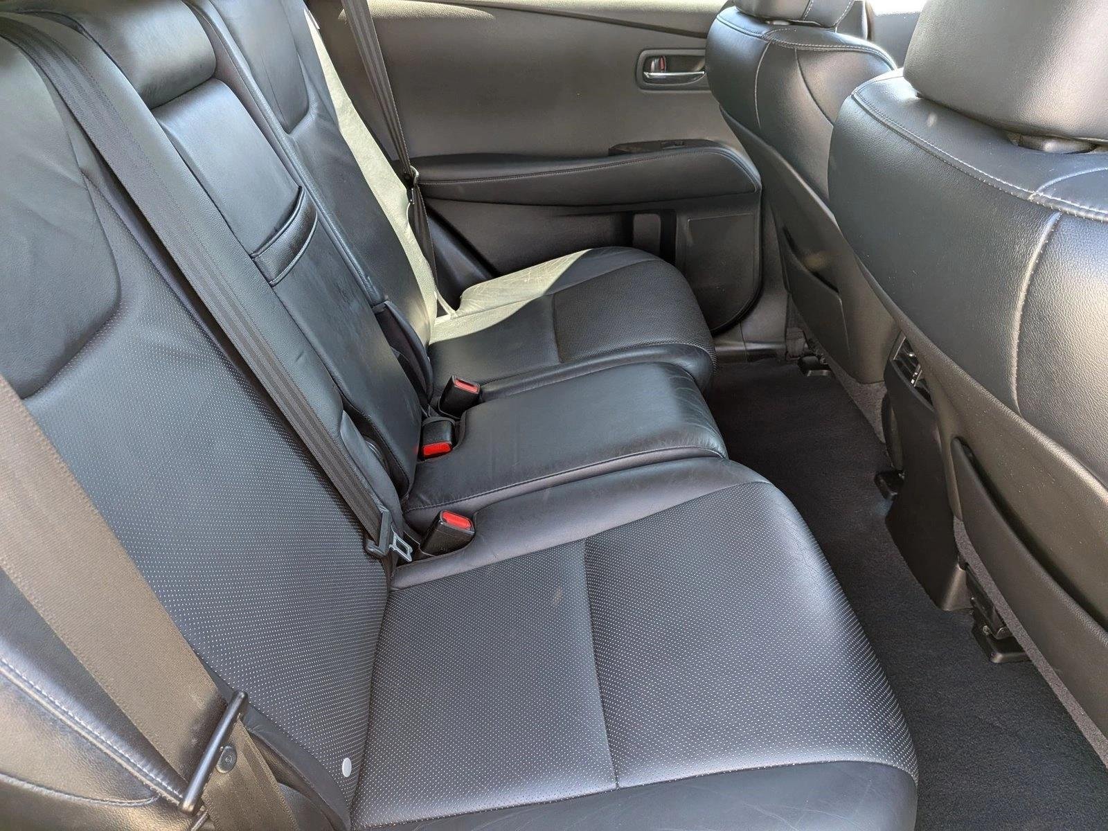 Used 2015 Silver Lining Metallic Lexus  image 19