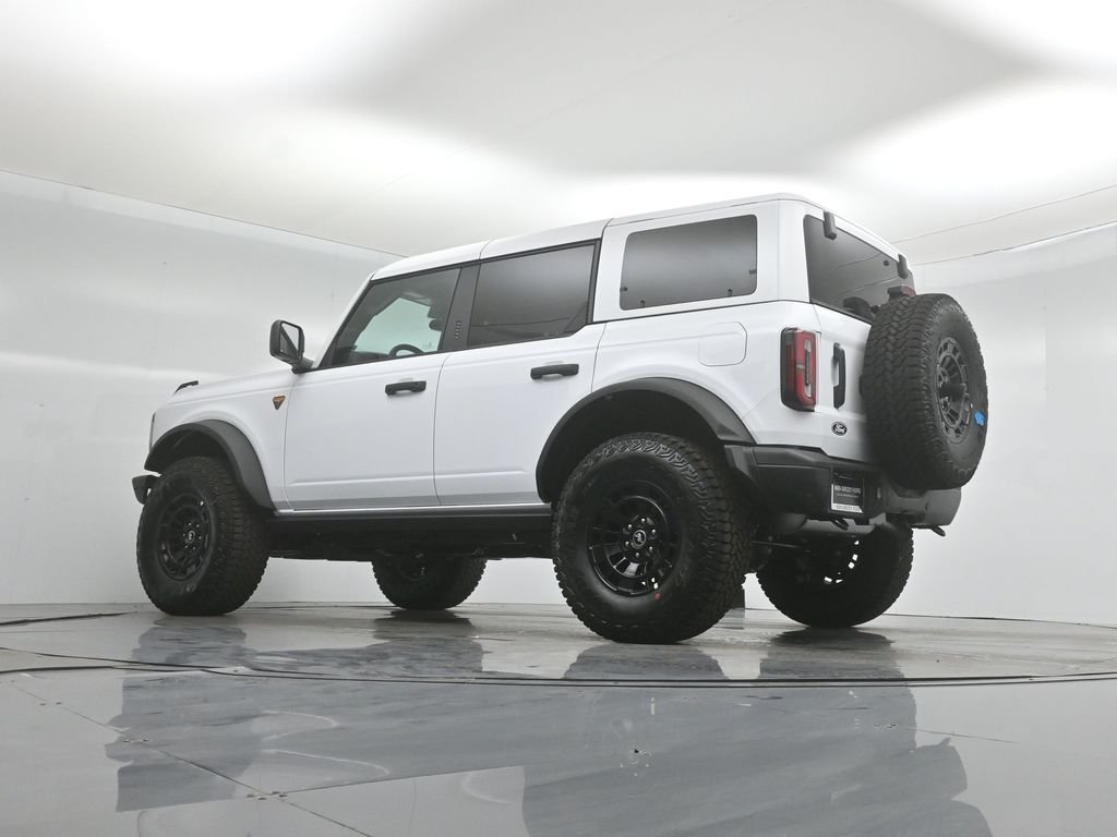 New 2026 Oxford White Ford Badlands image 48