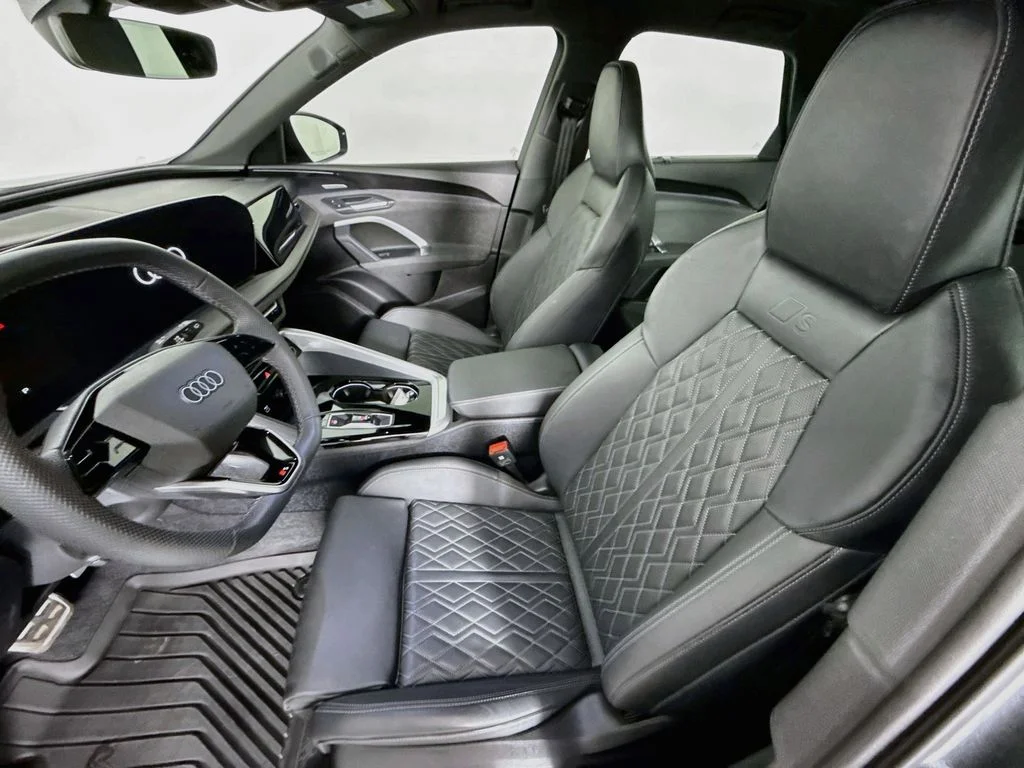 Used 2025 Mythos Black Metallic Audi 3.0T Premium Plus image 5