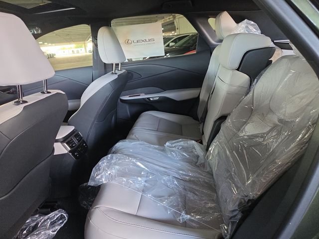 New 2026 Nori Green Pearl Lexus PREMIUM PLUS image 23