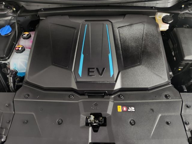 Certified Used 2024 Black Hyundai SEL image 30