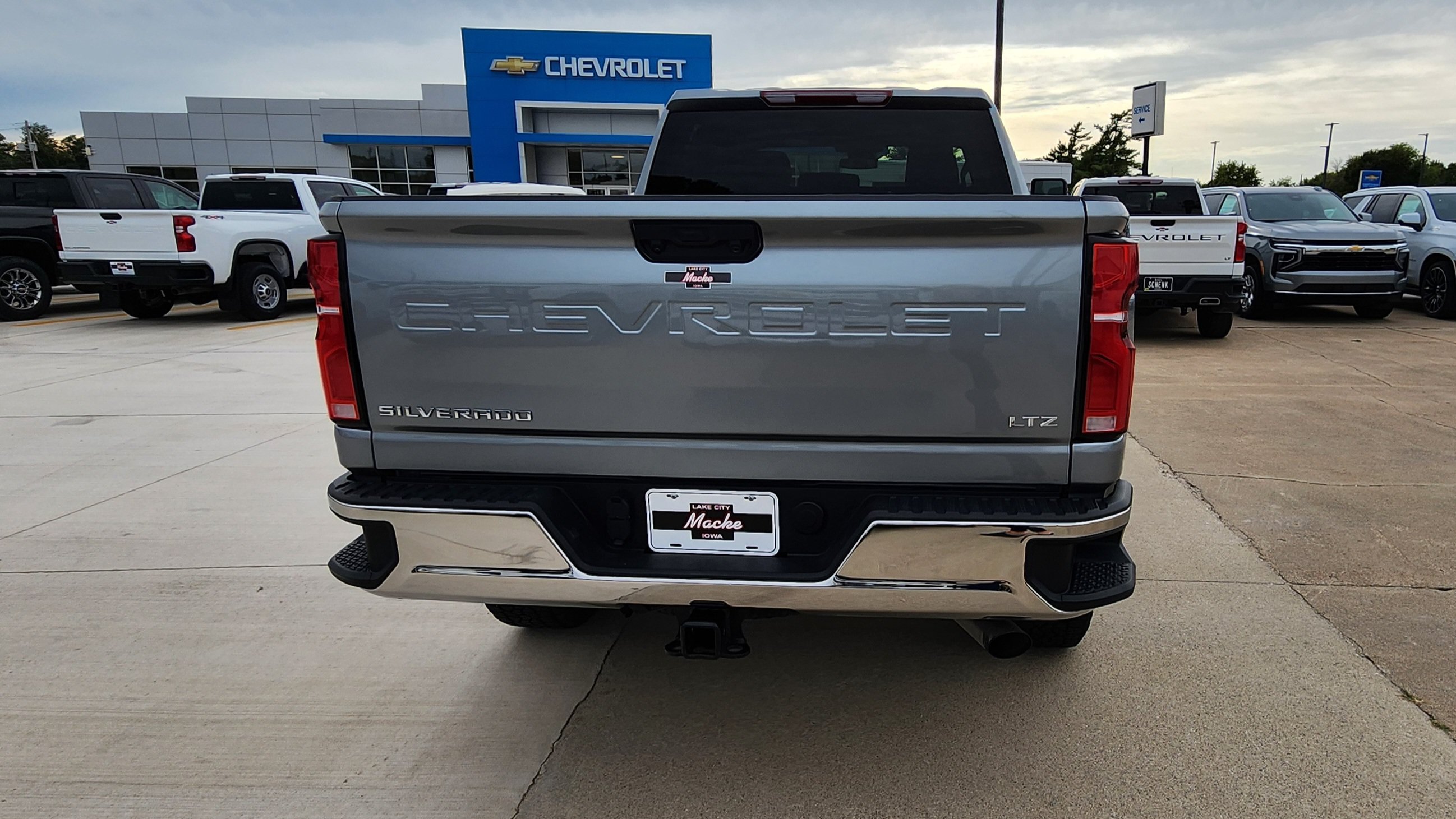 2026 Chevrolet Silverado 2500HD LTZ - Photo 6