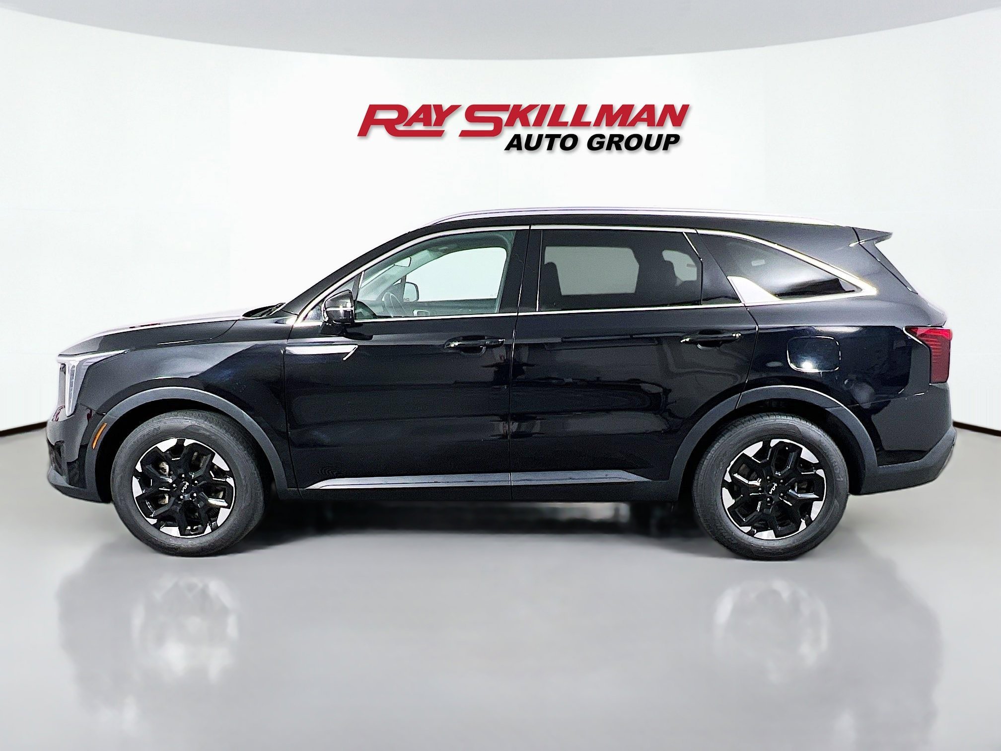 Used 2024 Ebony Black Kia S/NO ROOF image 4