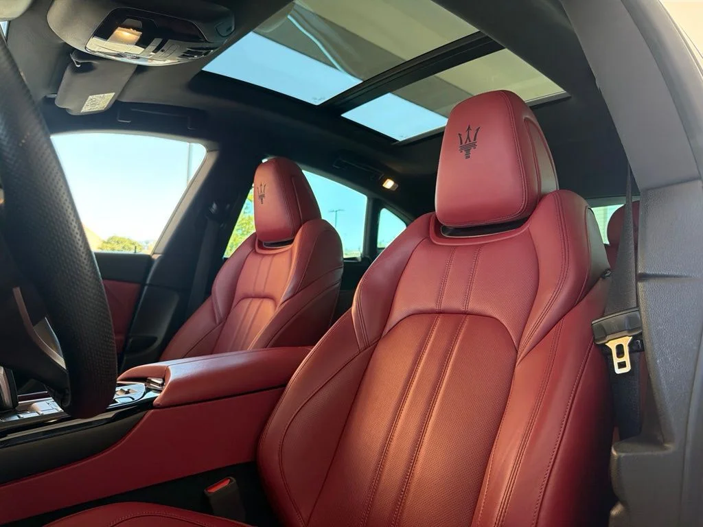 Used 2023 Bianco Maserati GT image 18