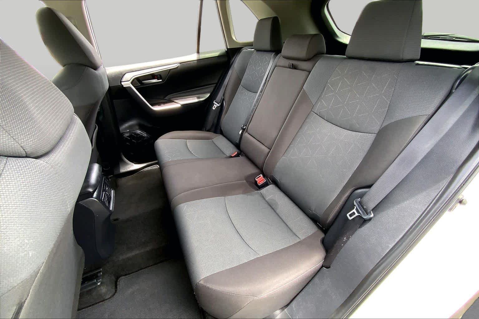 Used 2025 Ice Cap Toyota XLE image 20