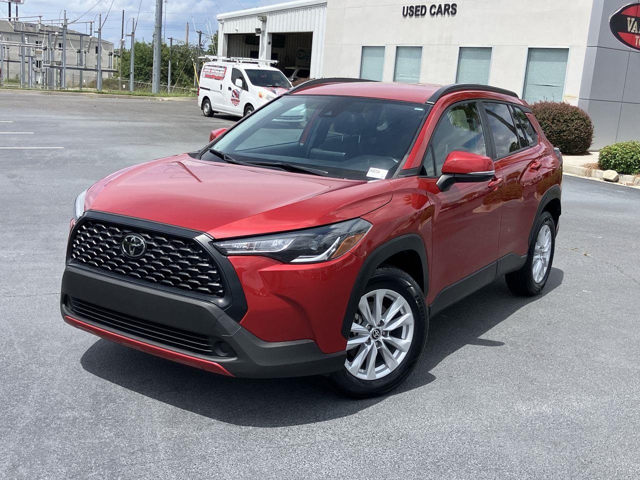 Used 2022 Red (Barcelona Red Metallic) Toyota LE image 1