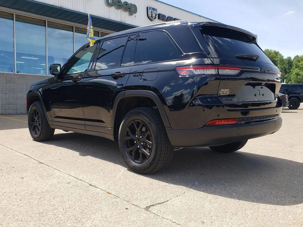 2025 Jeep Grand Cherokee Altitude - Photo 6