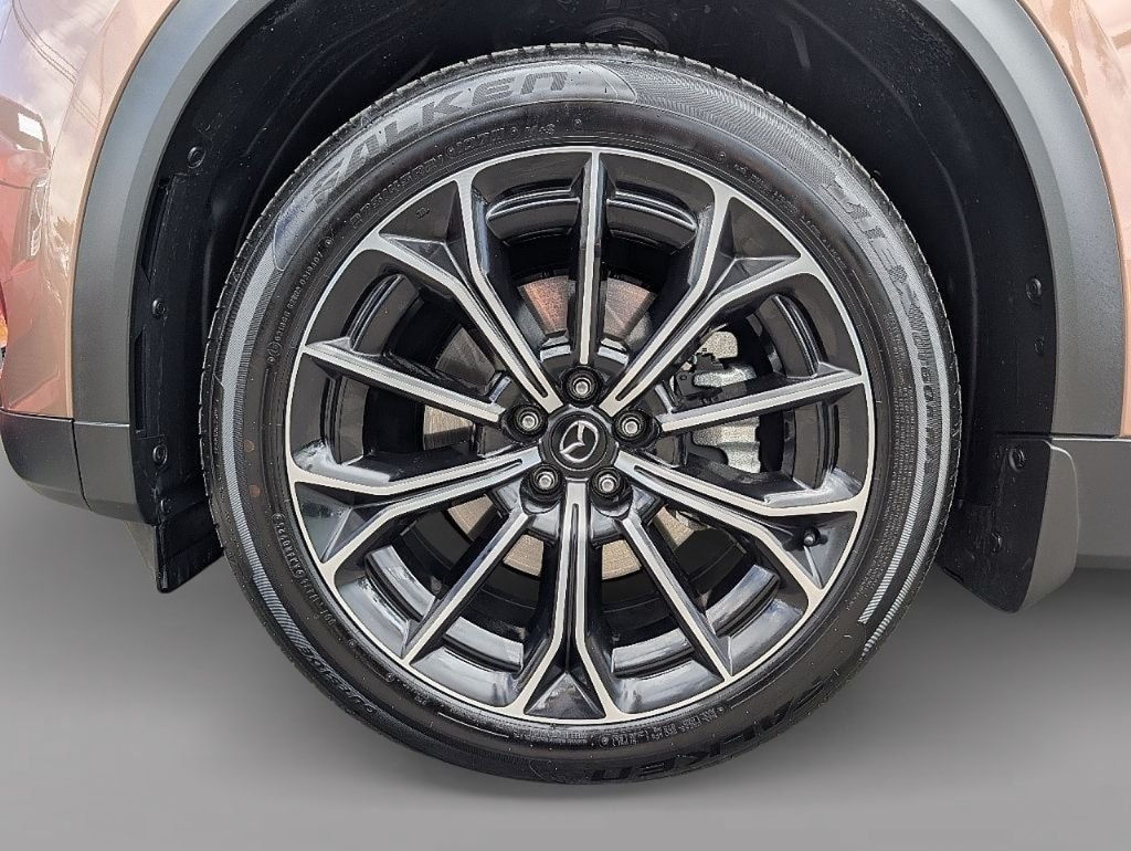Used 2025 Brown Mazda Premium Plus image 17