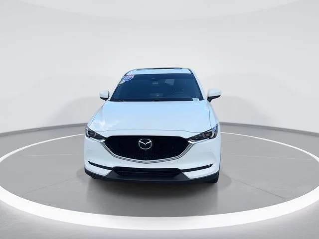 Used 2020 White Mazda Signature image 2