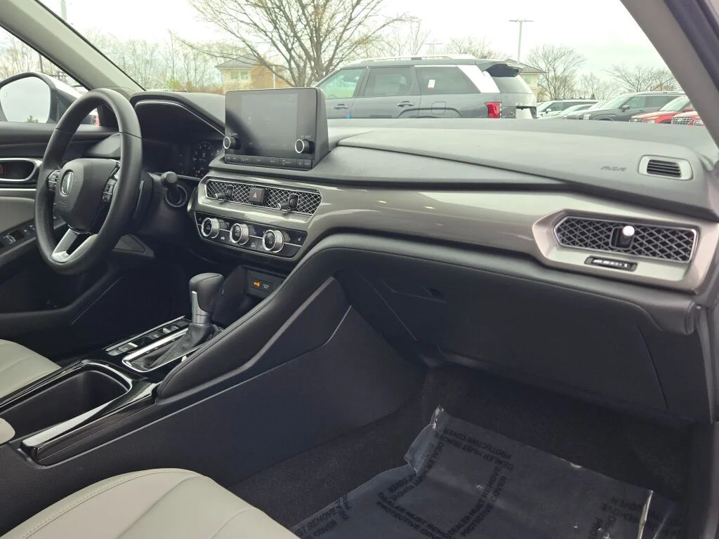 2025 Acura Integra Base - Photo 7