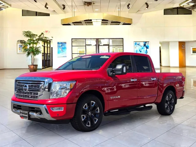2022 Nissan Titan SV