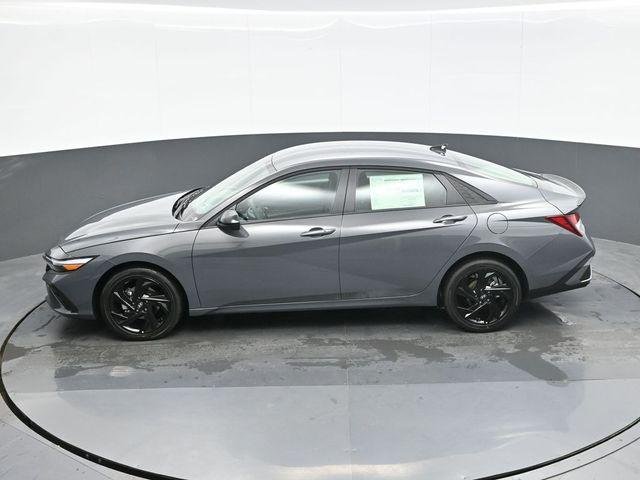 New 2026 Gray Hyundai SEL Sport image 12