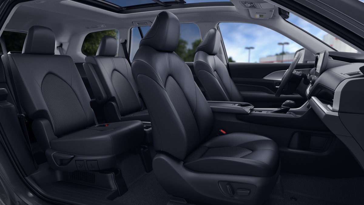 New 2026 Midnight Black Metallic Toyota Hybrid XLE image 20