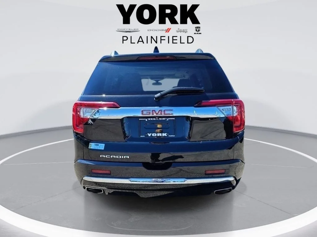 Used 2023 Black GMC Denali image 4