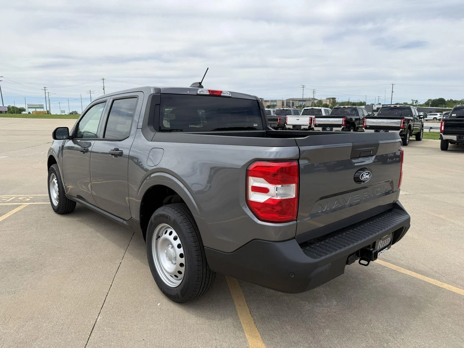 New 2026 Carbonized Gray Metallic Ford XL image 7