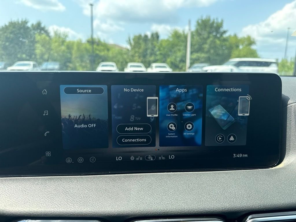 New 2026 Atlantic Gray Metallic / Super Black Two-tone Nissan SR image 25