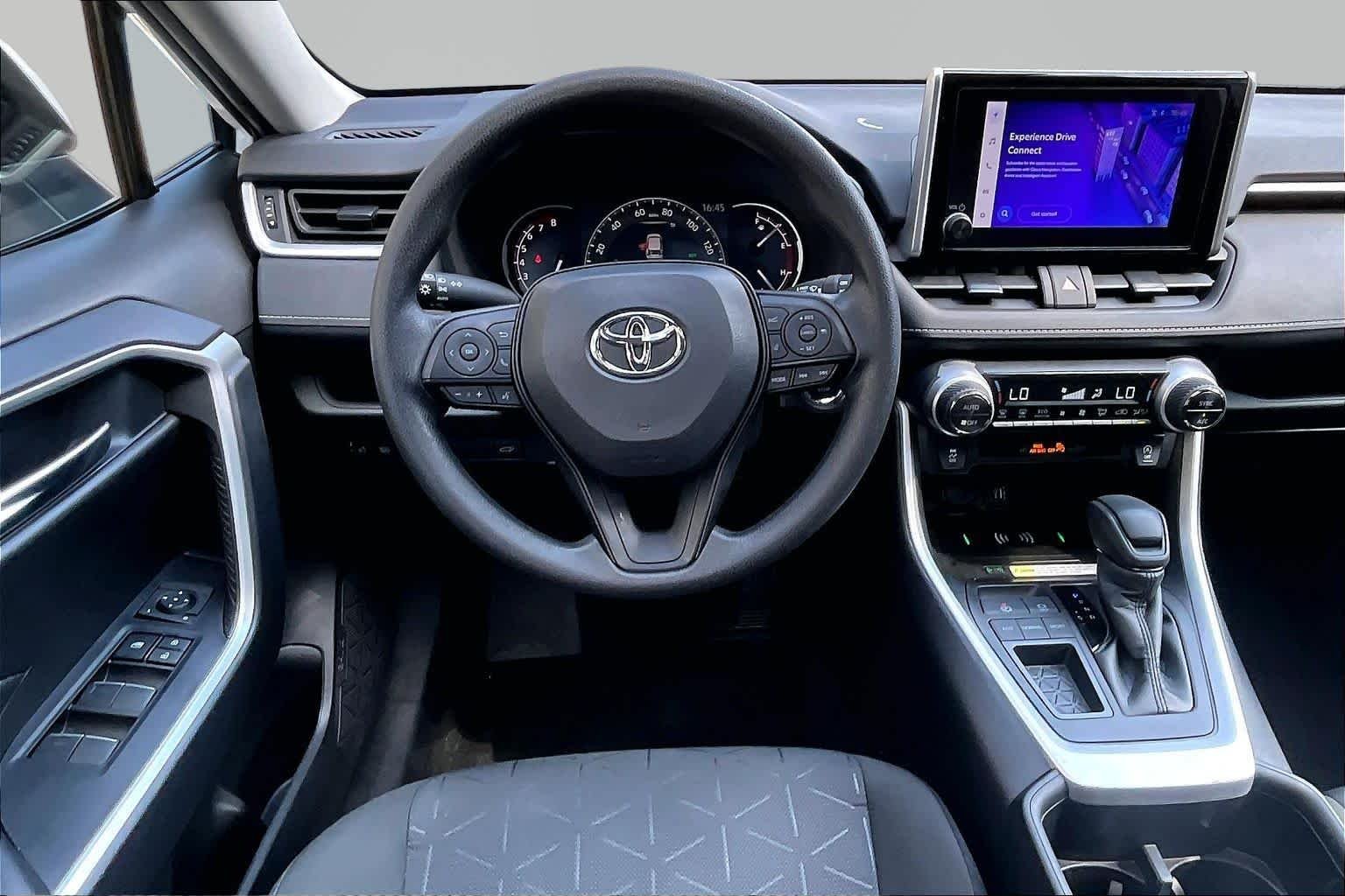 Used 2024 Ice Cap Toyota XLE image 6