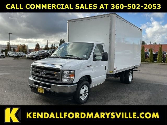 2026 Ford E-Series Cutaway Base