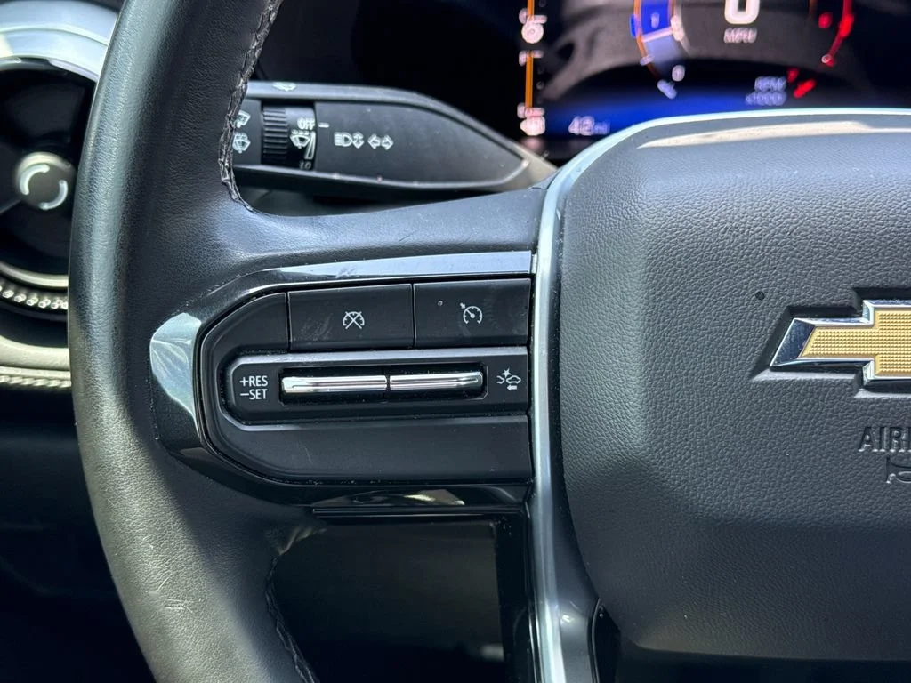 Used 2023 Black Chevrolet LT image 19