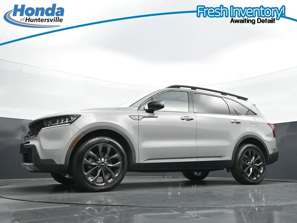 Used 2022 Gray Kia X-Line EX image 32