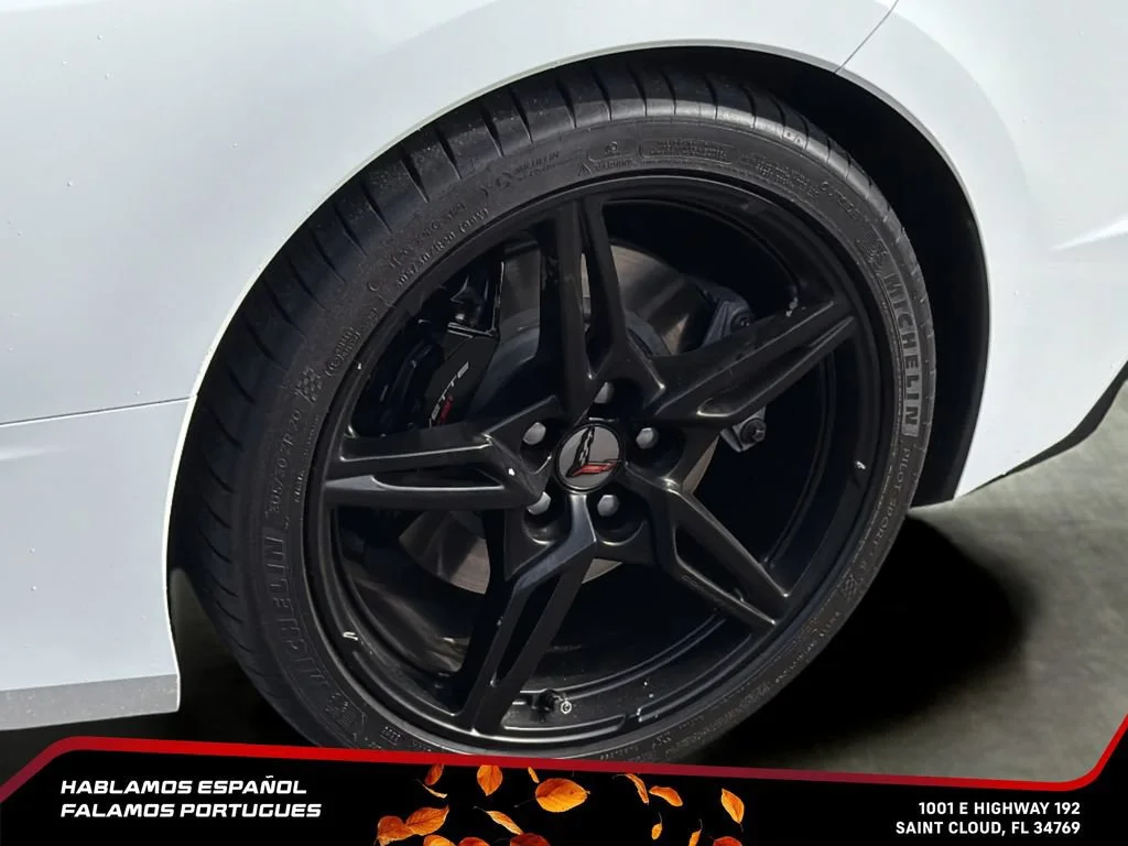 Used 2023 ARCTIC WHITE Chevrolet 3LT image 11