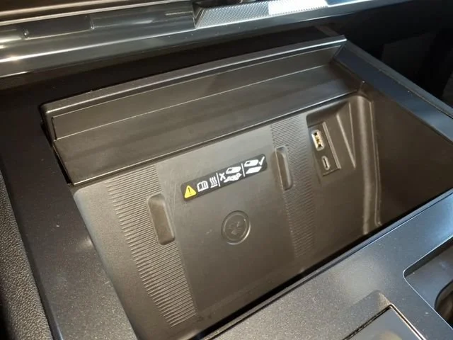 Used 2026 Void Black GMC 2X image 23