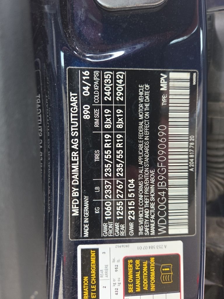 Used 2016 Lunar Blue Metallic Mercedes-Benz GLC 300 image 17