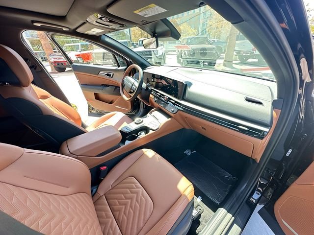 New 2027 Fusion Black Kia X-Line image 28