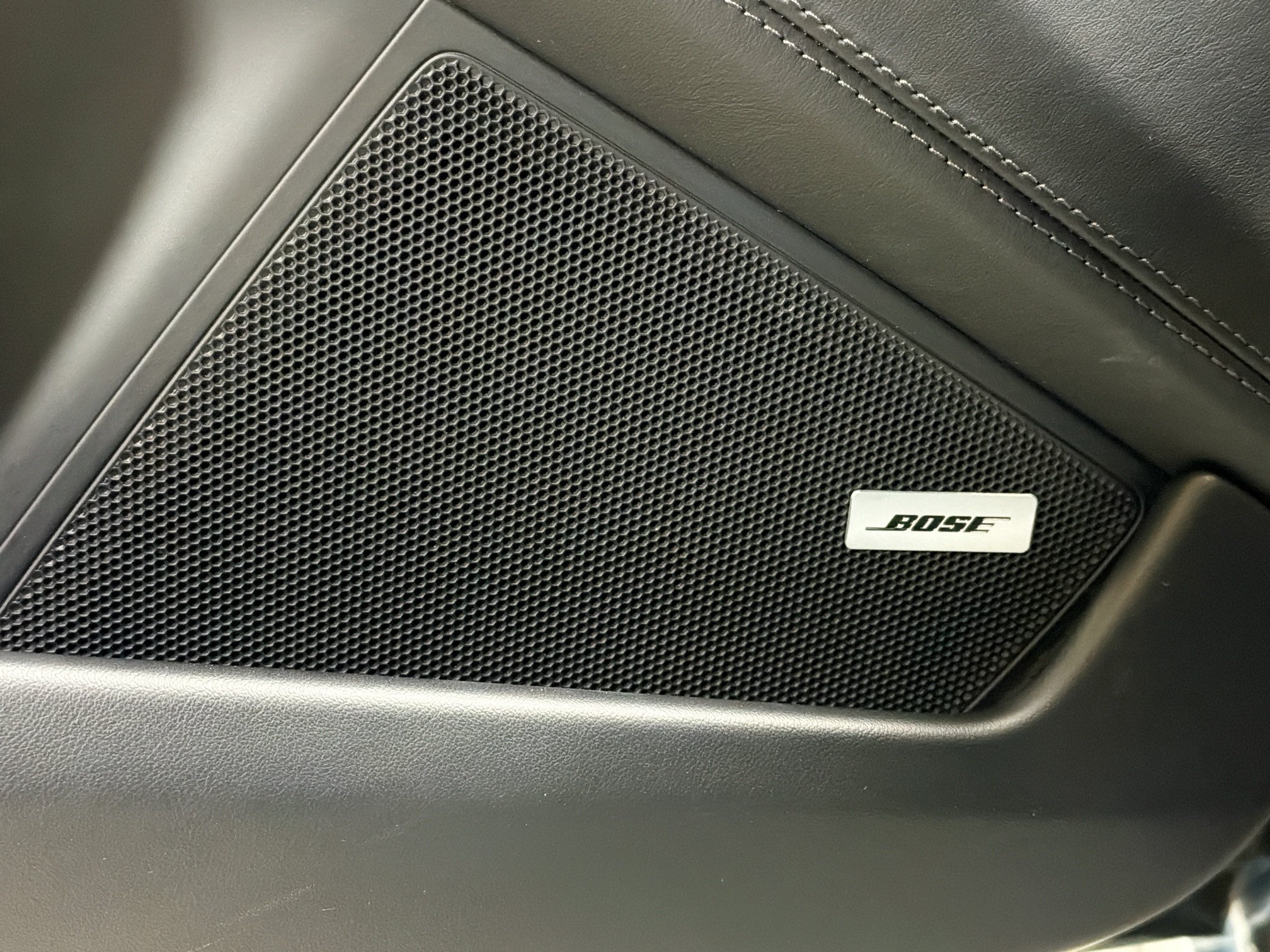 Certified Used 2020 Green Porsche Carrera 4S image 21