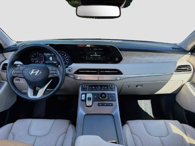 Used 2021 Typhoon Silver Hyundai SEL image 17