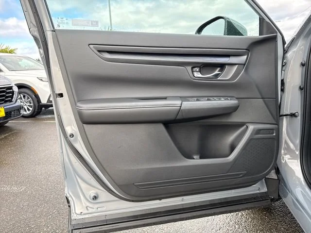 2026 Honda CR-V LX - Photo 16