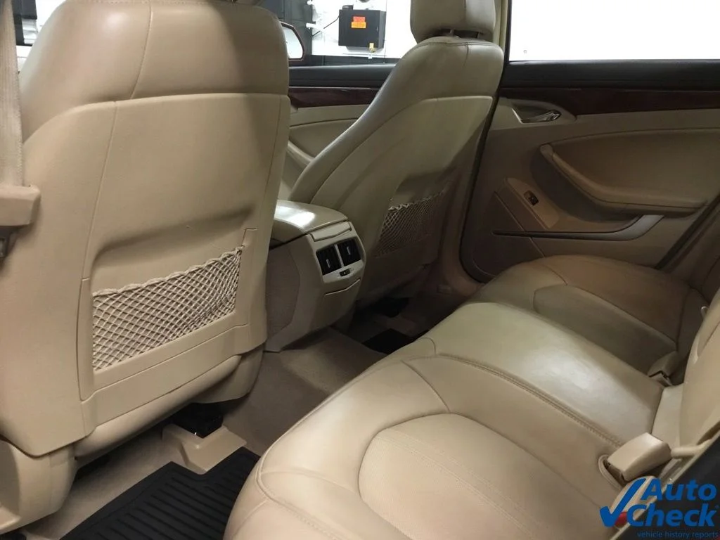 Used 2011 Red Cadillac Luxury image 28
